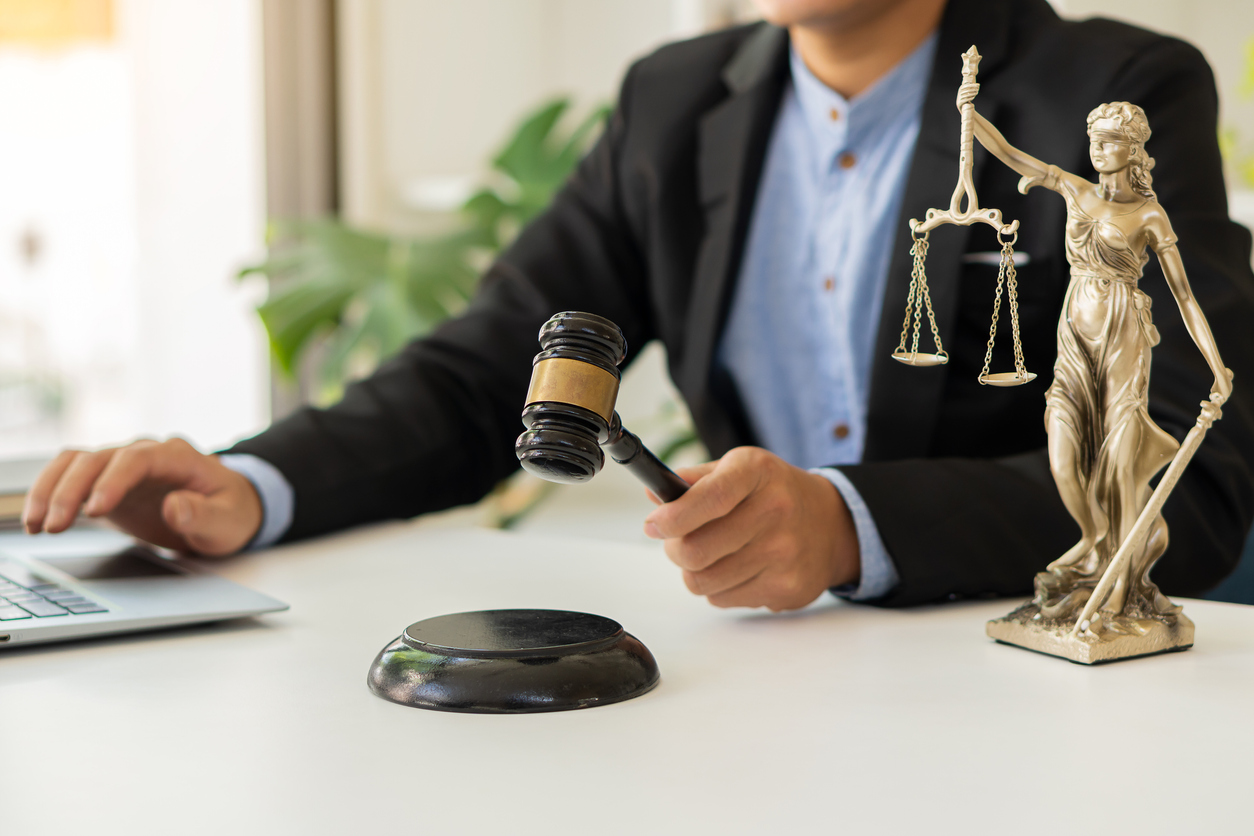 What is the Difference Between Litigation and Personal Injury in Tennessee? Understanding Legal Processes