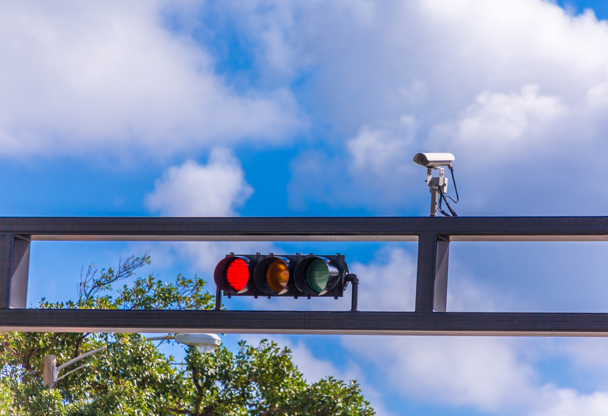 What to Do at an Intersection With Flashing Lights