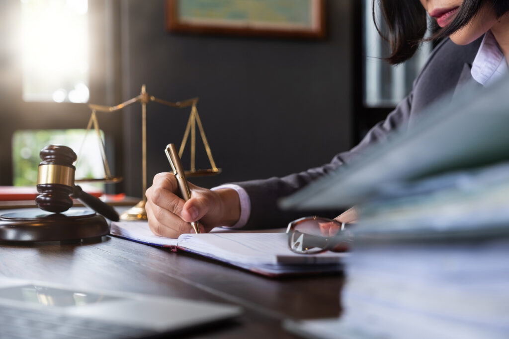 How Much Does a Lawyer Cost in Nashville, TN?